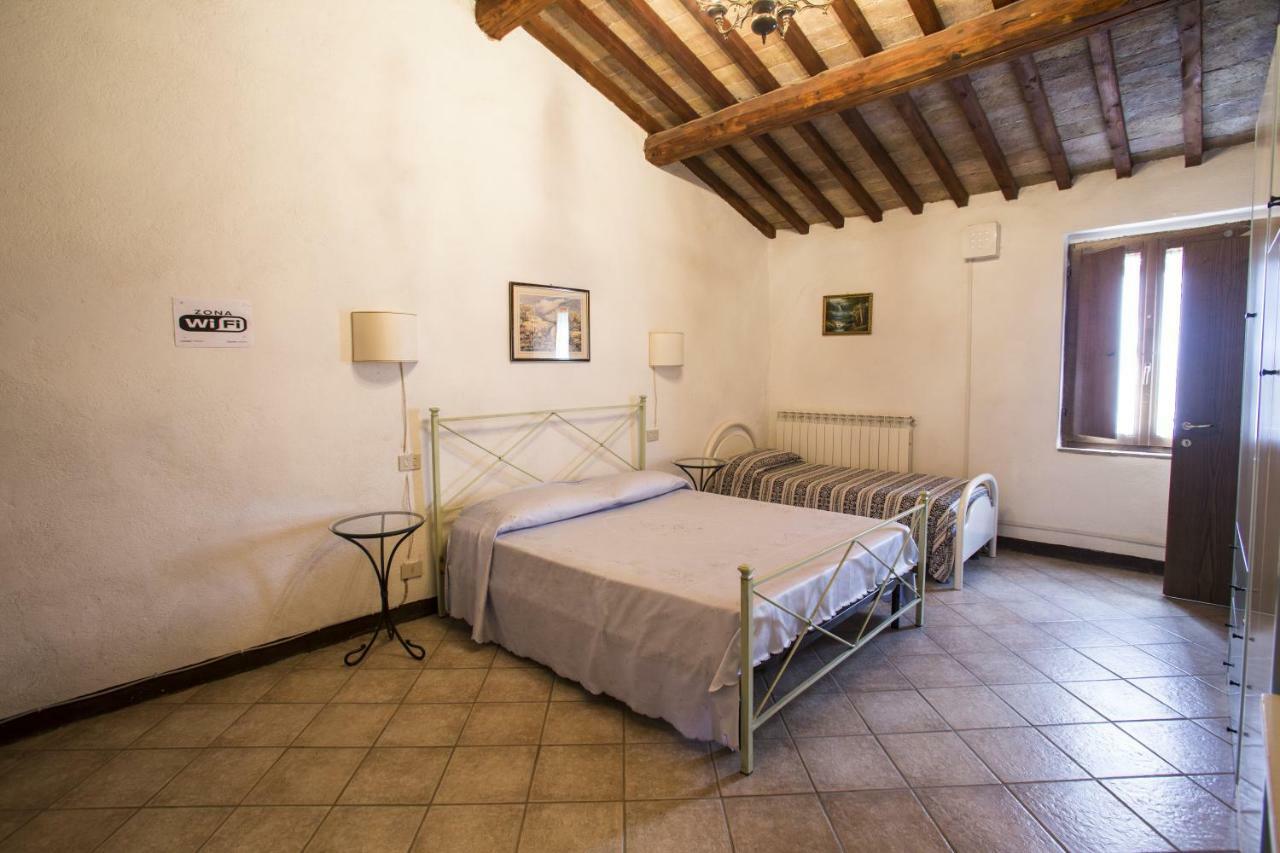 Villa Agriturismo Oria Bianca San Quirico dʼOrcia Exterior foto